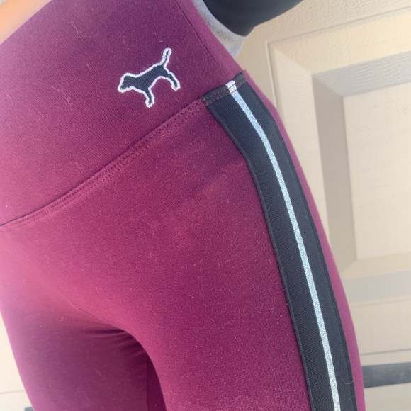 Pink VS Flower Decal Leggings - Picture 4 of 5